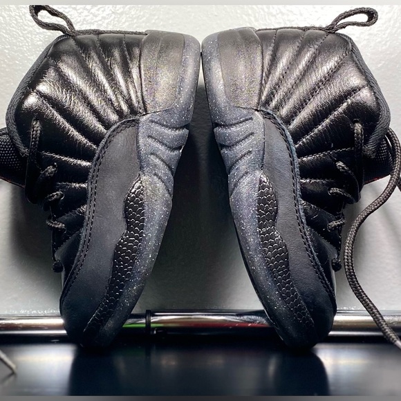 jordan 12 retro utility grind